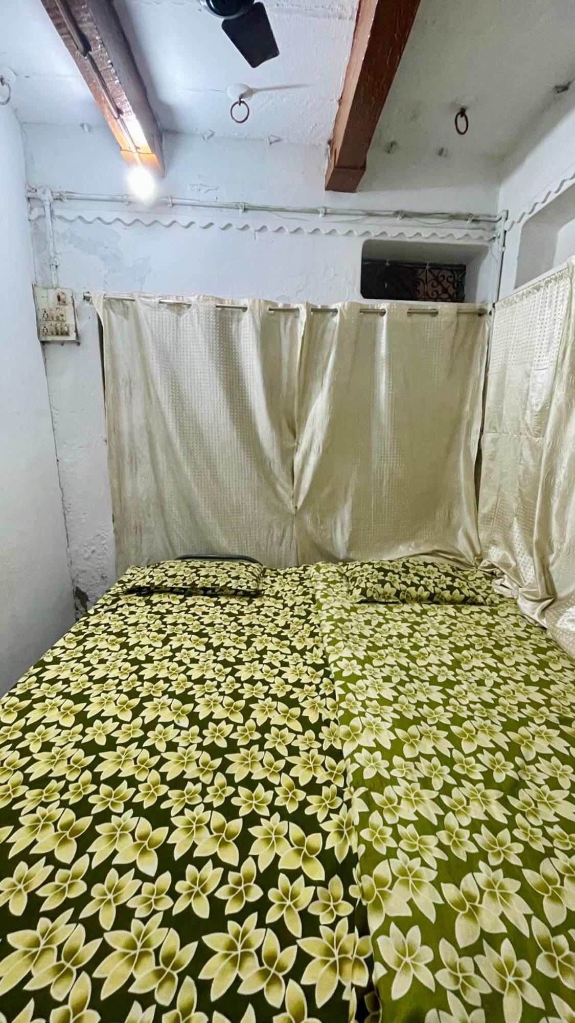 Sheetla Guest House Varanasi Exterior photo